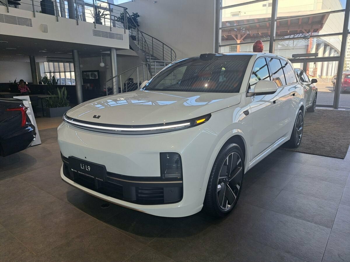 Открыть фотографии: Li Auto (Lixiang) L9 I Рестайлинг