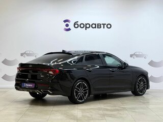 2019 Kia K5 III, чёрный, 2660000 рублей, вид 4