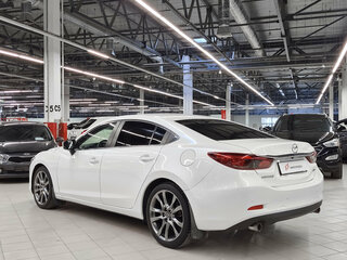 2017 Mazda 6 III (GJ) Рестайлинг, белый, 1749000 рублей, вид 4
