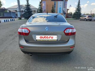 2011 Renault Fluence I, бежевый, 690000 рублей, вид 4
