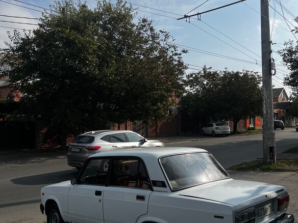 2003 Lada (ВАЗ) 2107, белый, 65000 рублей - вид 13