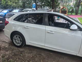 2013 Chevrolet Cruze I Рестайлинг, белый, 800000 рублей, вид 5