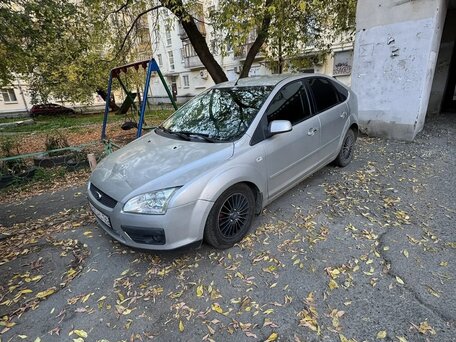 2007 Ford Focus II, серебристый, 330000 рублей, вид 1