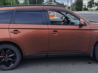2012 Mitsubishi Outlander III, коричневый, 1650000 рублей, вид 3