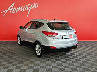 2012 Hyundai ix35 I, серебристый, 920000 рублей, вид 3