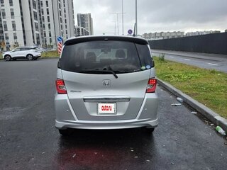 2015 Honda Freed Spike I Рестайлинг 2, серый, 1390000 рублей, вид 5