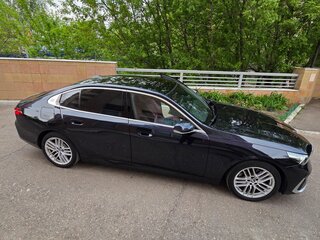 2024 BMW 5 серии Long 525Li VIII (G60/G61/G68), синий, 5800000 рублей, вид 4