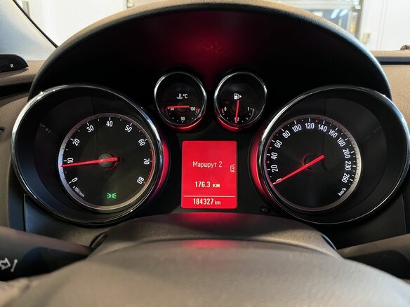 2014 Opel Astra J Рестайлинг, серый, 704000 рублей - вид 10
