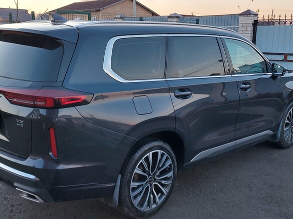 2022 Exeed VX I, серый, 2350000 рублей - вид 4