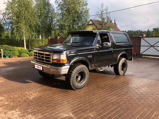 1993 Ford Bronco V, чёрный, 2000000 рублей, вид 1
