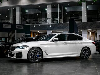 2021 BMW 5 серии 530i VII (G30/G31/G38) Рестайлинг, белый, 5450000 рублей, вид 2