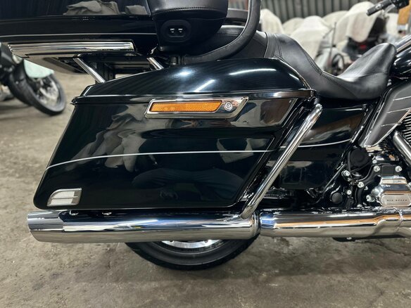 2017 Harley-Davidson Electra Glide, чёрный, 1690000 рублей - вид 31