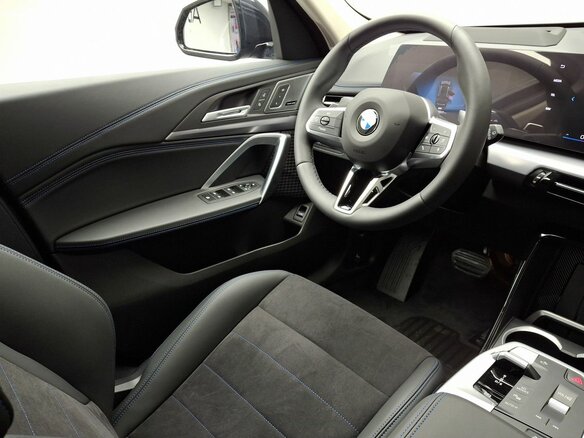 2026 BMW X1 25Li xDrive III (U11/U12), чёрный - вид 7