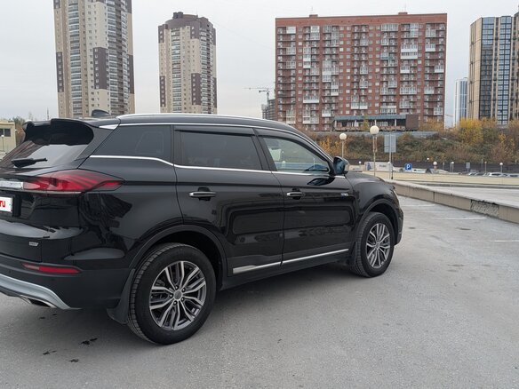 2021 Geely Atlas Pro, чёрный, 1990000 рублей - вид 3