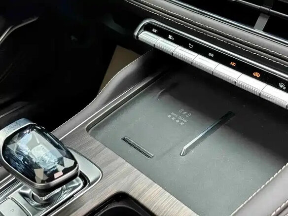 2026 Geely Monjaro (Xingyue L) I Рестайлинг 2 (China Market), синий, 5140000 рублей - вид 34