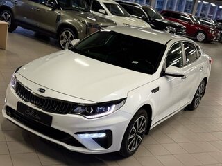 2018 Kia Optima IV Рестайлинг, белый, 2139000 рублей, вид 5