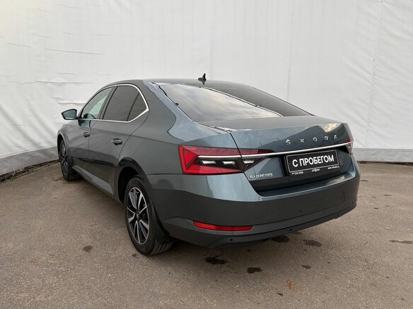2020 Skoda Superb III Рестайлинг, серый, 2399000 рублей - вид 5