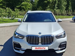 2021 BMW X5 30d IV (G05/G18), белый, 8150000 рублей, вид 3