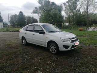 2017 Lada (ВАЗ) Granta I, белый, 650000 рублей, вид 2