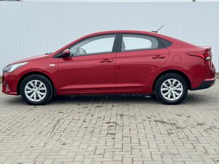 2021 Hyundai Solaris II Рестайлинг, красный, 1499000 рублей, вид 5