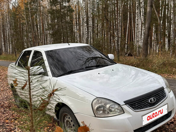 2013 Lada (ВАЗ) Priora I, белый, 280000 рублей - вид 9