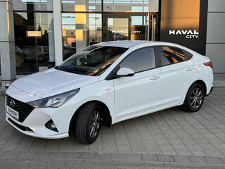 2020 Hyundai Solaris II Рестайлинг, белый, 1545000 рублей, вид 2