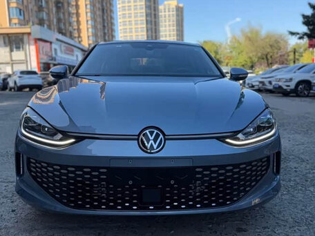 2022 Volkswagen Lamando L II, серебристый, 2050000 рублей, вид 2