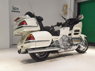 2001 Honda GL 1800 Gold Wing, белый, 870000 рублей, вид 5