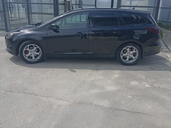 2012 Ford Focus III, чёрный, 787000 рублей - вид 3