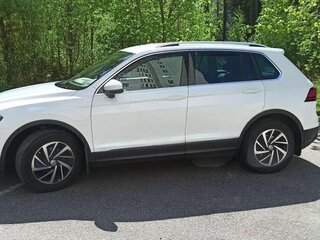 2019 Volkswagen Tiguan 380TSI L II (China Market), белый, 2000000 рублей, вид 3