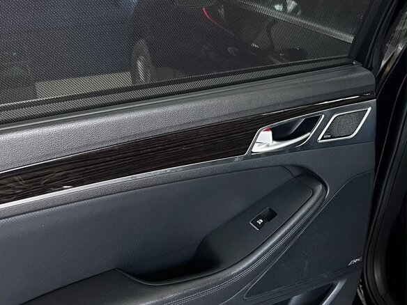 2020 Genesis G80 I, чёрный, 1700000 рублей - вид 2