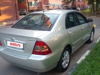 2006 Toyota Corolla IX (E120, E130) Рестайлинг, серебристый, 600000 рублей, вид 3