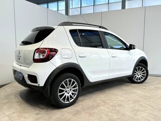 2018 Renault Sandero Stepway II Рестайлинг, белый, 1090000 рублей, вид 5