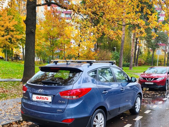 2011 Hyundai ix35 I, синий, 1450000 рублей - вид 9