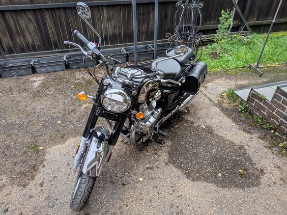 2026 Royal Enfield Classic 650, серебристый, 714000 рублей - вид 3