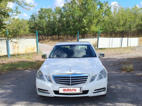 2012 Mercedes-Benz E-Класс 200 7G-Tronic IV (W212, S212, C207), белый, 2500000 рублей, вид 2
