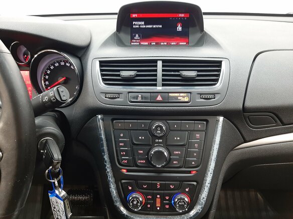 2014 Opel Mokka I, красный - вид 14