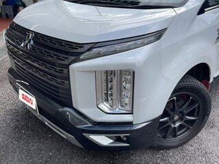 2023 Mitsubishi Delica D:5 I Рестайлинг, белый, 3500000 рублей, вид 4