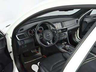 2017 Kia Optima IV, белый, 1465000 рублей, вид 5