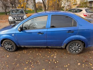 2008 Chevrolet Aveo I Рестайлинг, синий, 350000 рублей, вид 4