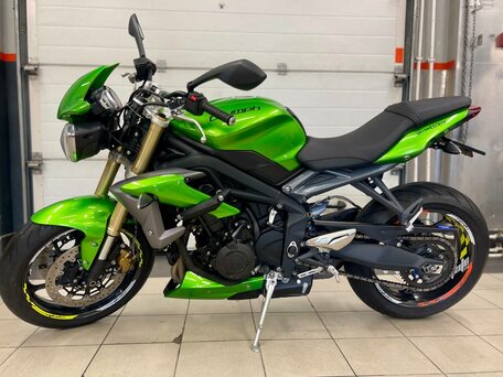2013 Triumph Street Triple, зелёный, 700000 рублей, вид 4