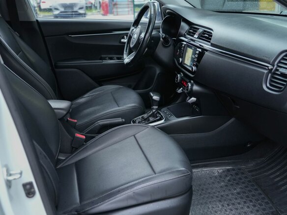 2018 Kia Rio X-Line IV, белый - вид 21