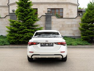 2022 Nissan Sylphy III (China Market) Рестайлинг, белый, 1753000 рублей, вид 5