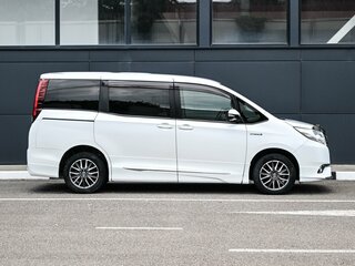 2014 Toyota Noah III (R80), белый, 1539000 рублей, вид 5