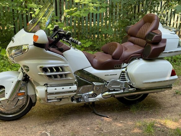 2010 Honda GL 1800 Gold Wing, белый, 1500000 рублей - вид 7