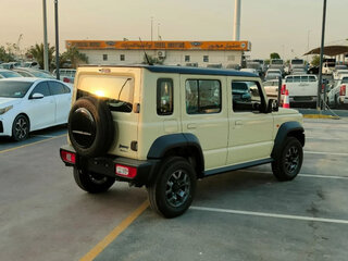 2025 Suzuki Jimny IV, бежевый, 3090000 рублей, вид 4