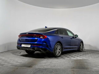 2021 Kia K5 III, синий, 2250000 рублей, вид 5