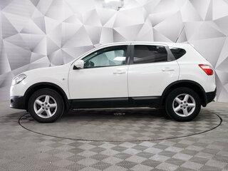 2013 Nissan Qashqai I Рестайлинг, белый, 744000 рублей, вид 2