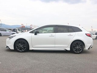 2022 Toyota Corolla XII (E210), белый, 1395000 рублей, вид 5