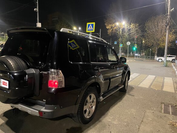 2007 Mitsubishi Pajero IV, чёрный - вид 11